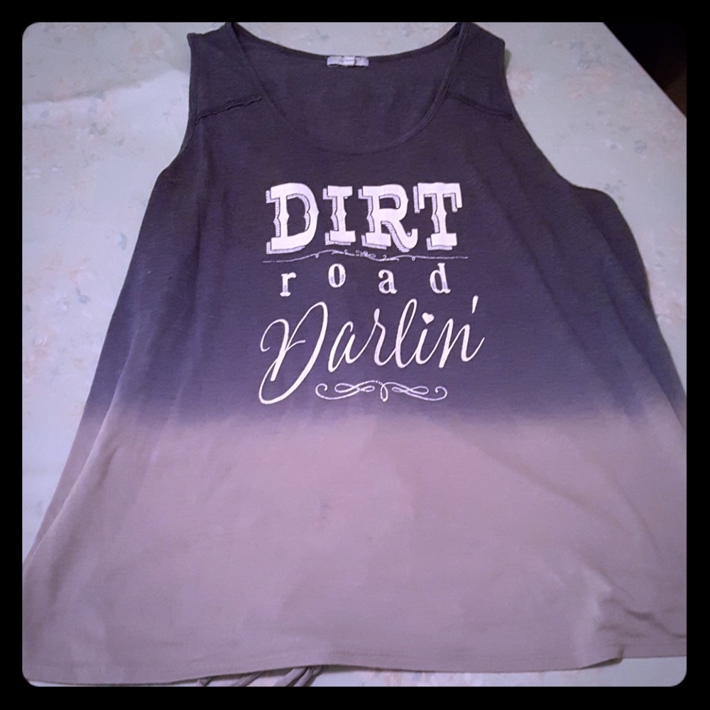 Maurices Dirt Road Darling